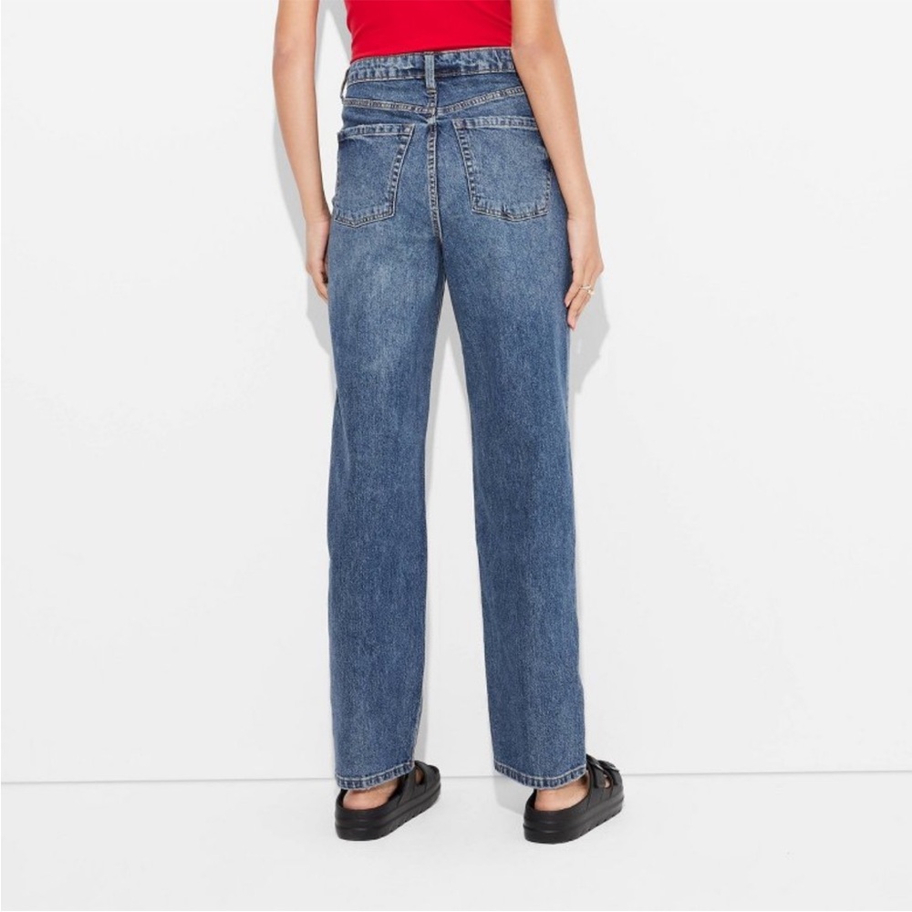 Women's Wild Fable High-Rise Straight Jeans medium wash size 6